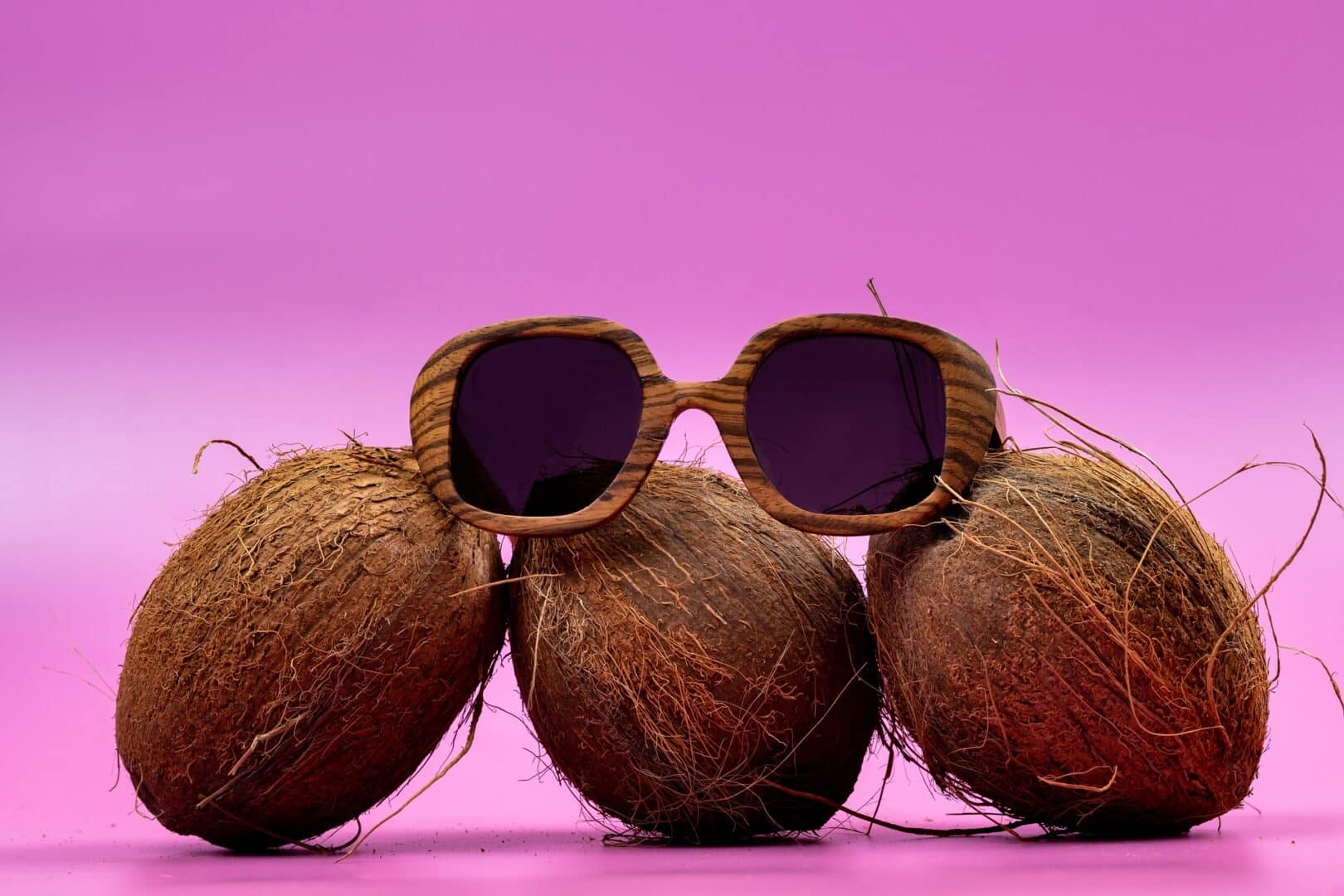 lunette de soleil en bois pour femme